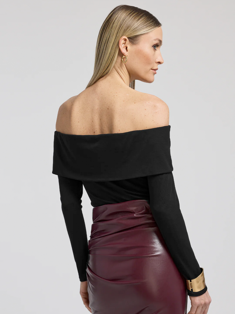 Gabrielle Off The Shoulder Top in Black