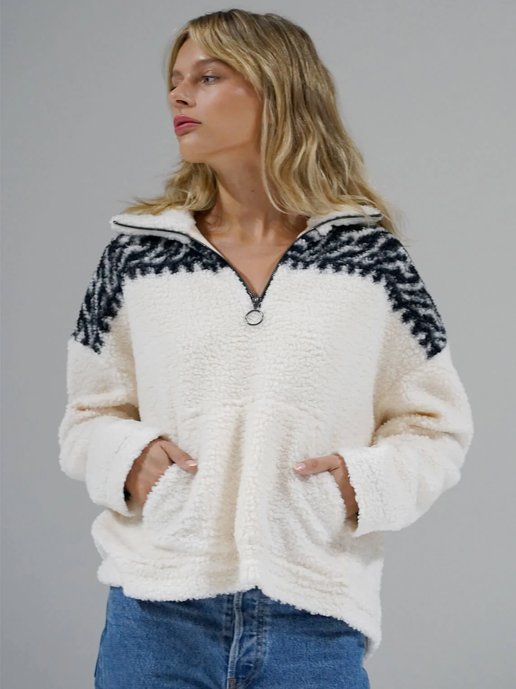 Sweaters – M. Sorelle